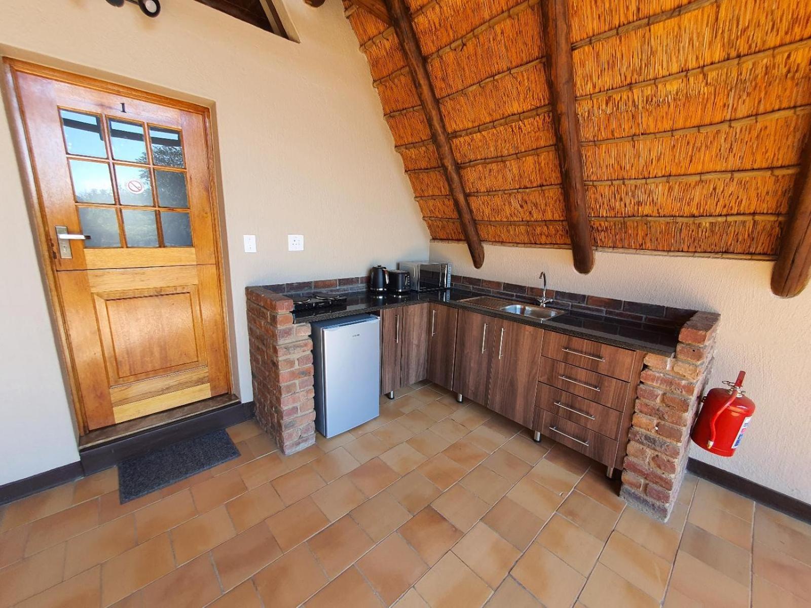 Masorini Bush Lodge & Safari Tents Пхалаборва Номер фото