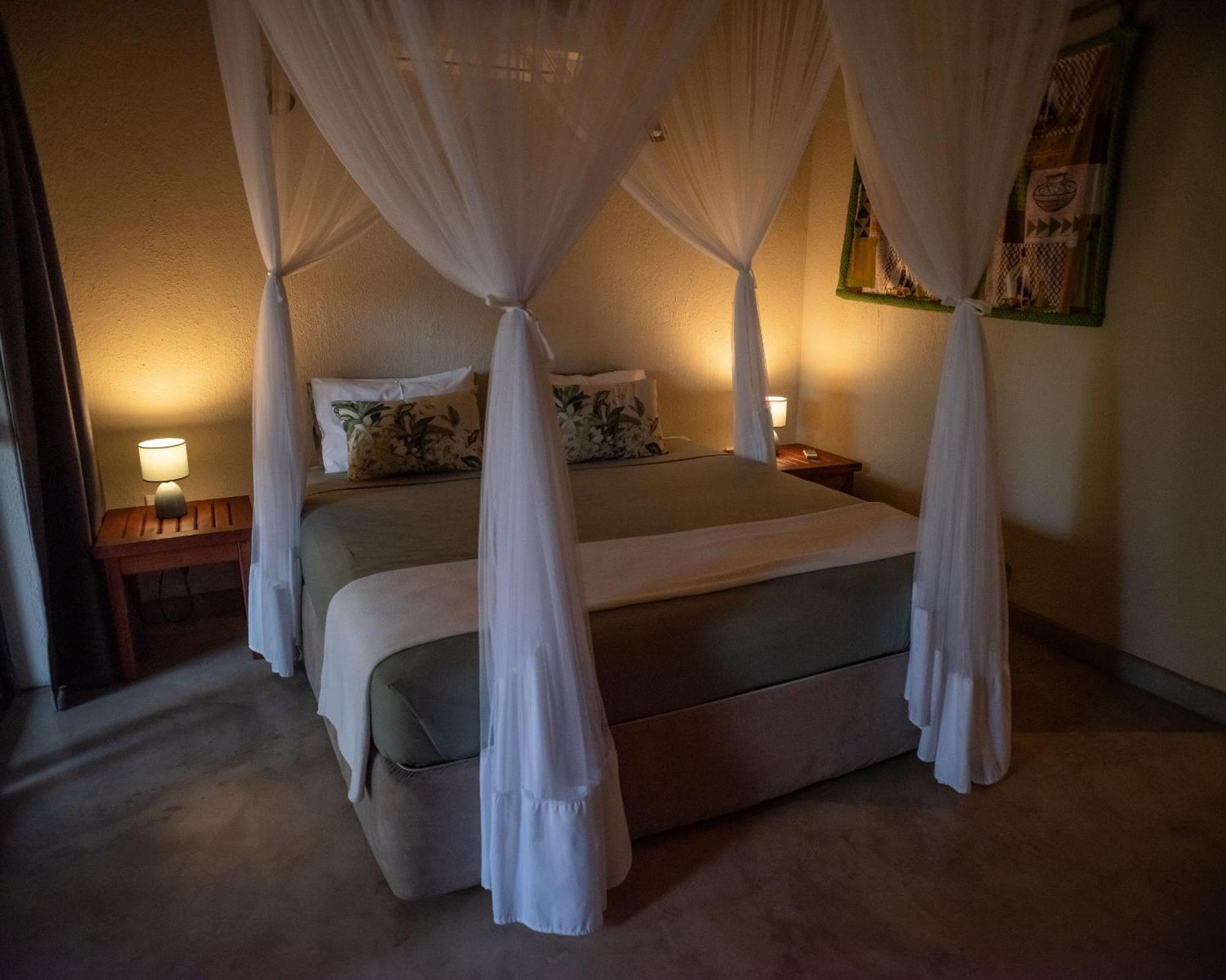 Masorini Bush Lodge & Safari Tents Пхалаборва Экстерьер фото